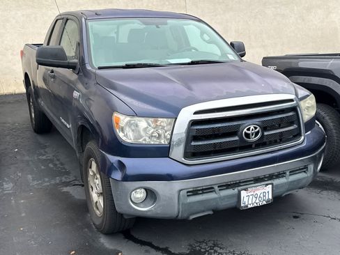 Used 2011 Toyota Tundra 2WD Double Cab image 3