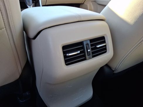 Used 2017 Honda Accord EX-L image 11
