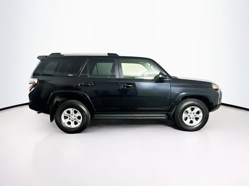 Used 2024 Toyota 4Runner SR5 Premium image 10