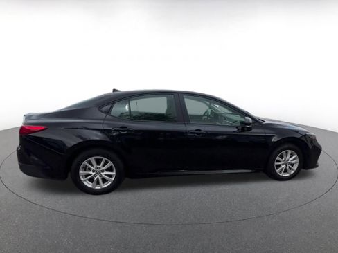 Used 2025 Toyota Camry LE image 16