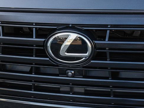 Used 2024 Lexus GX 550 AWD/4WD image 6