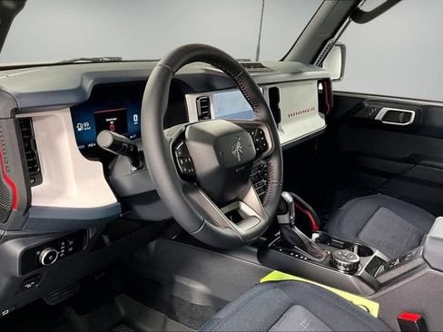 New 2026 Ford Bronco Heritage Edition AWD/4WD image 8