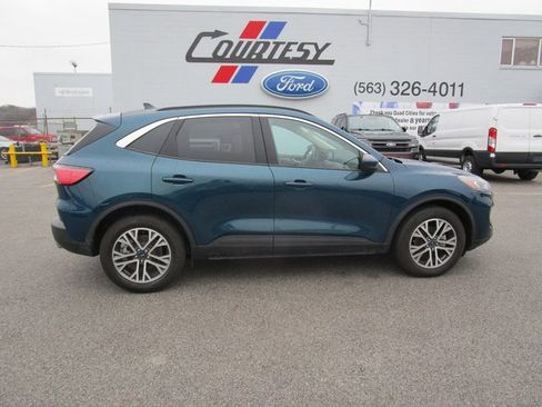 Used 2020 Ford Escape SEL image 7
