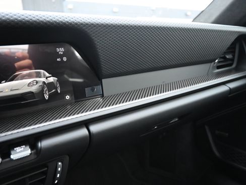 Used 2026 Porsche 911 GT3 image 38