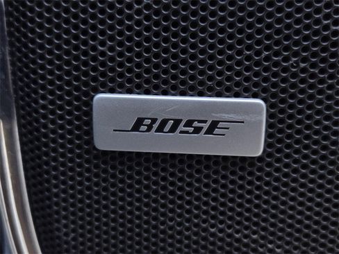 Used 2018 GMC Yukon SLT w/ Open Road Package image 9