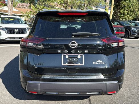 Certified 2024 Nissan Rogue SL w/ SL Premium Package AWD/4WD image 24