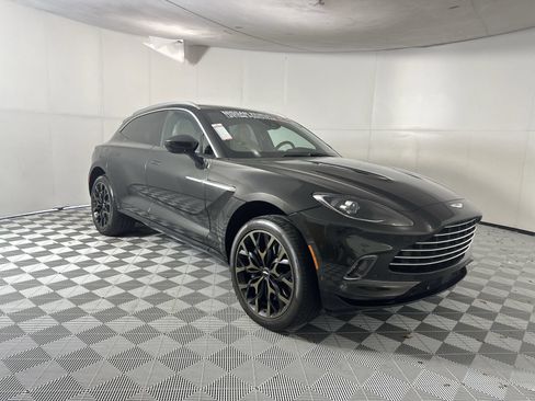 Used 2021 Aston Martin DBX AWD/4WD image 2