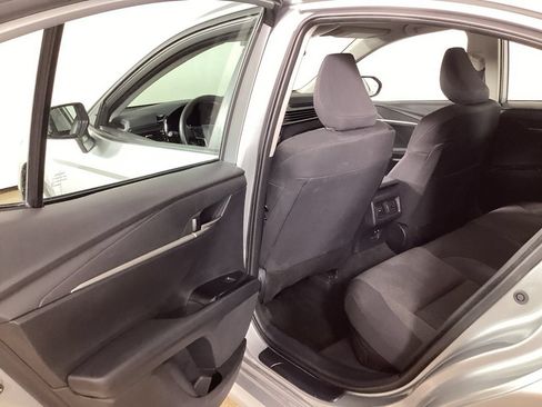 Used 2025 Toyota Camry LE FWD image 25