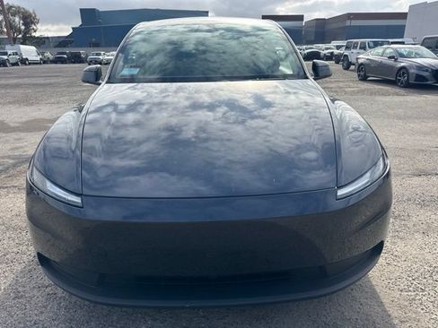Used 2026 Tesla Model Y 2WD image 2