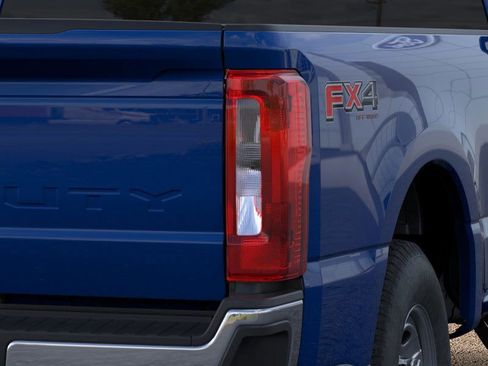 New 2026 Ford F250 XL w/ FX4 Off-Road Package AWD/4WD image 43