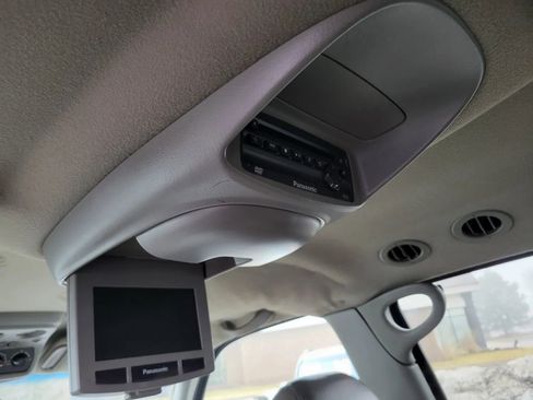 Used 2003 Cadillac Escalade AWD image 18