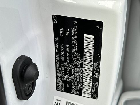 Used 2022 Toyota Highlander XLE image 35