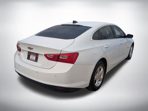 Used 2022 Chevrolet Malibu LS w/ Driver Confidence Package II image 3