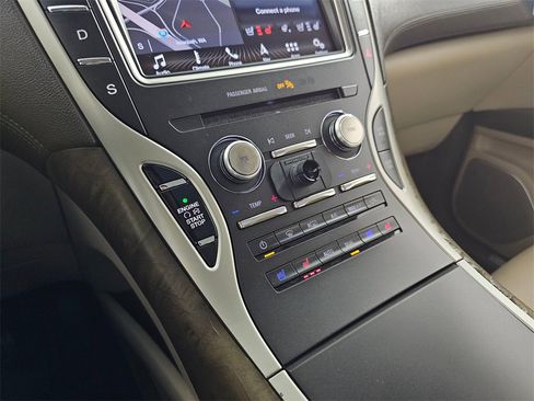 Used 2018 Lincoln MKX Reserve w/ Luxury Package image 28