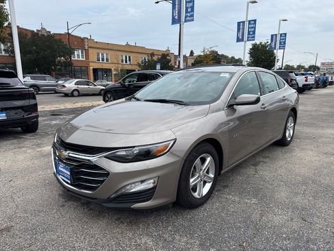 Certified 2023 Chevrolet Malibu LT image 3