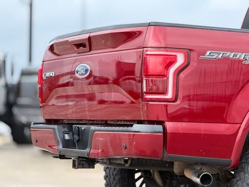 Used 2015 Ford F150 Lariat image 13