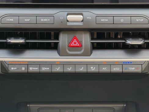 Used 2025 Kia K4 FWD image 22