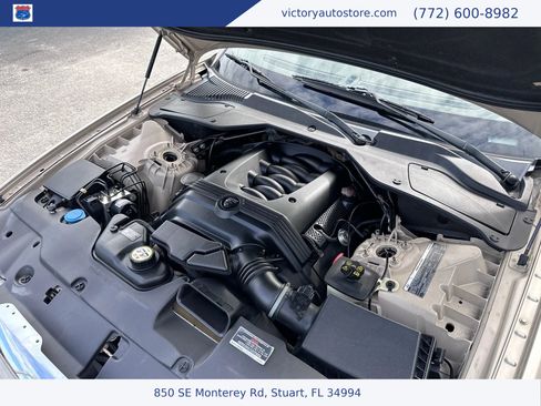 Used 2005 Jaguar XJ8 L image 44
