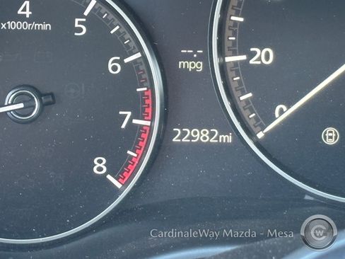 Used 2023 MAZDA MAZDA3 s image 30