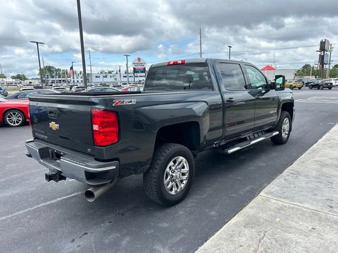 Used 2017 Chevrolet Silverado 2500 LT w/ LT Fleet Convenience Package AWD/4WD image 5