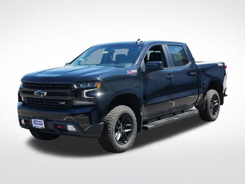 Used 2022 Chevrolet Silverado 1500 LT Trail Boss w/ Convenience Package II AWD/4WD image 9