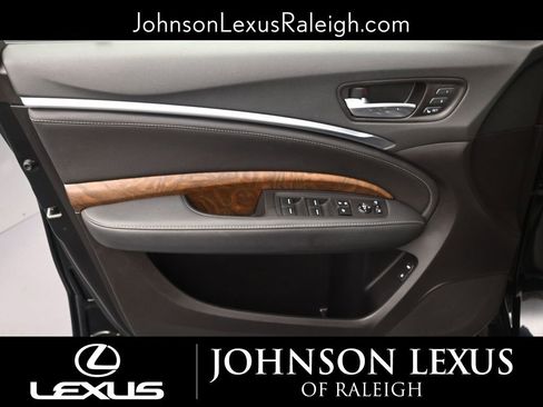 Used 2020 Acura MDX SH-AWD w/ Technology Package image 11