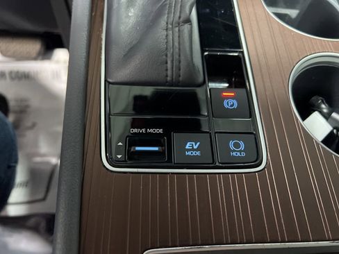 Used 2022 Toyota Sienna LE image 29