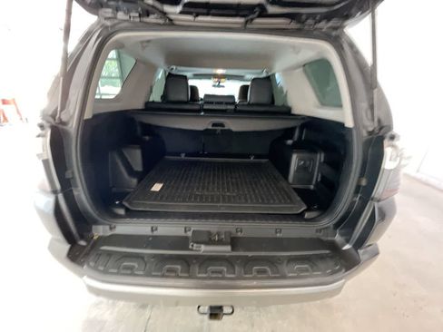 Used 2019 Toyota 4Runner TRD Off-Road Premium AWD/4WD image 24