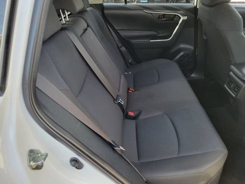 Used 2024 Toyota RAV4 LE AWD/4WD image 19