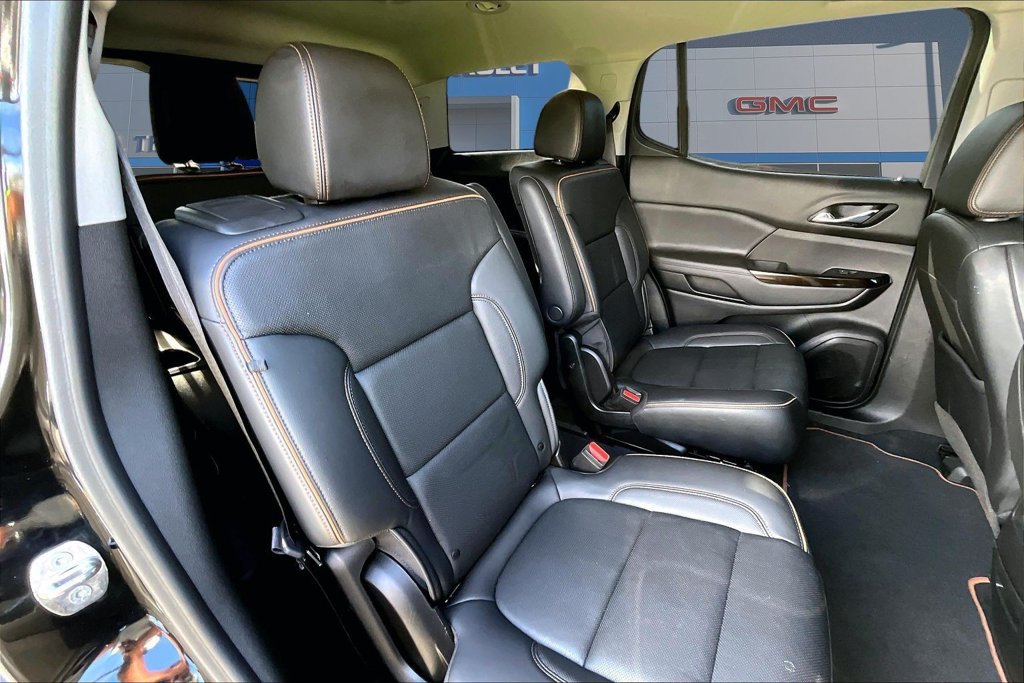 Used 2023 GMC Acadia AT4 w/ Technology Package AWD/4WD image 28