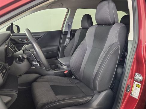 Certified 2022 Subaru Outback Premium image 6