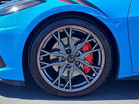 Used 2025 Chevrolet Corvette Stingray Preferred Conv w/ Stealth Interior Trim Package image 9