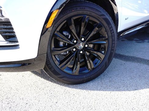 New 2026 Buick Envista Sport Touring image 41