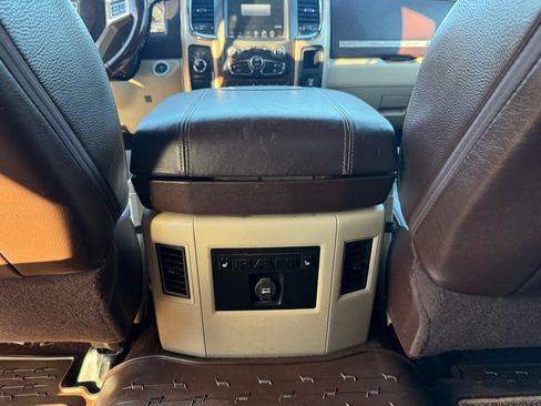 Used 2013 RAM 2500 Longhorn image 26
