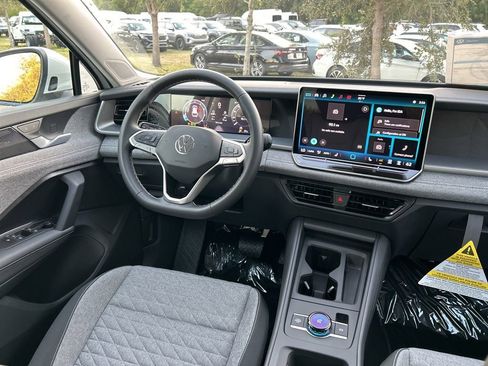 New 2026 Volkswagen Tiguan S FWD image 9