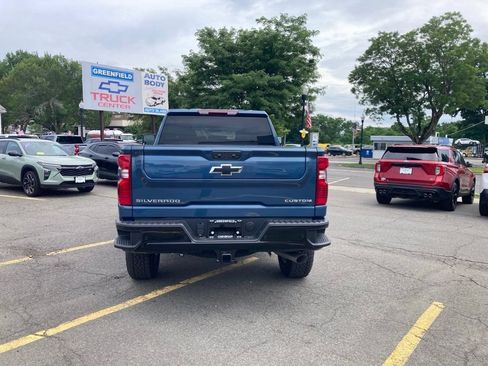 New 2026 Chevrolet Silverado 2500 Custom w/ Custom Value Package AWD/4WD image 20