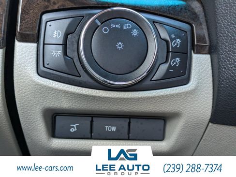 Used 2014 Ford Explorer Limited w/ Equipment Group 301A FWD image 21