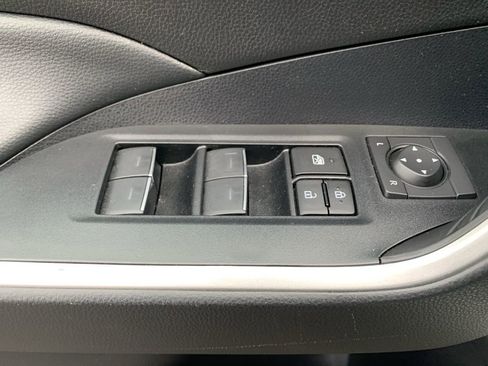 Used 2023 Toyota RAV4 XLE image 12