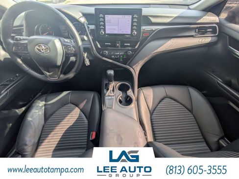 Used 2023 Toyota Camry SE FWD image 13