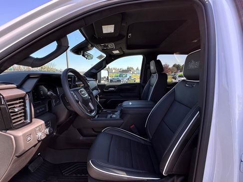 New 2026 GMC Sierra 2500 AT4X w/ AT4X AEV Edition AWD/4WD image 16
