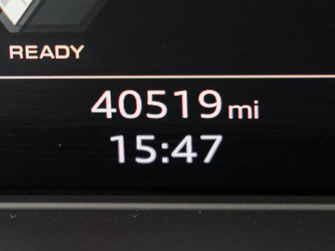 Used 2023 Audi SQ5 Premium Plus w/ Premium Plus Package image 19