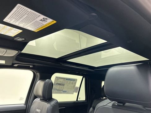 New 2025 Ford Expedition Max Platinum w/ Stealth Performance Package image 27