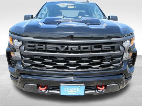 New 2026 Chevrolet Silverado 1500 Custom Trail Boss w/ LPO, Dark Essentials Package AWD/4WD image 8