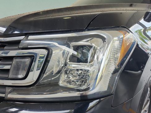 Certified 2021 Ford Expedition XLT image 26