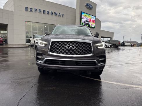 Used 2023 INFINITI QX80 Luxe w/ Cargo Package image 2