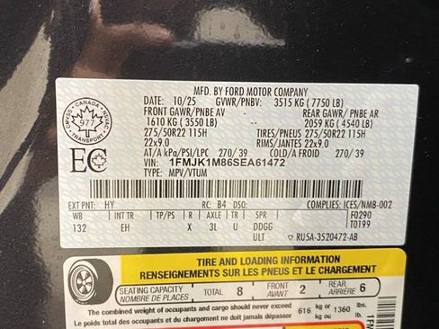 Certified 2025 Ford Expedition Max Platinum w/ Driver's Package AWD/4WD image 31