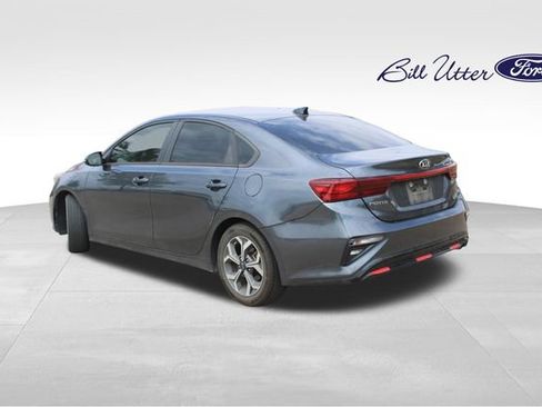 Used 2020 Kia Forte LXS FWD image 6