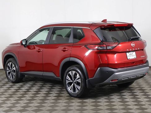 Used 2023 Nissan Rogue SV w/ SV Premium B Package AWD/4WD image 10