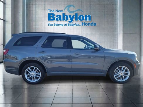 Used 2023 Dodge Durango GT image 5