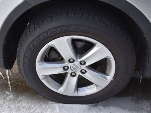 Used 2013 Toyota RAV4 XLE image 7